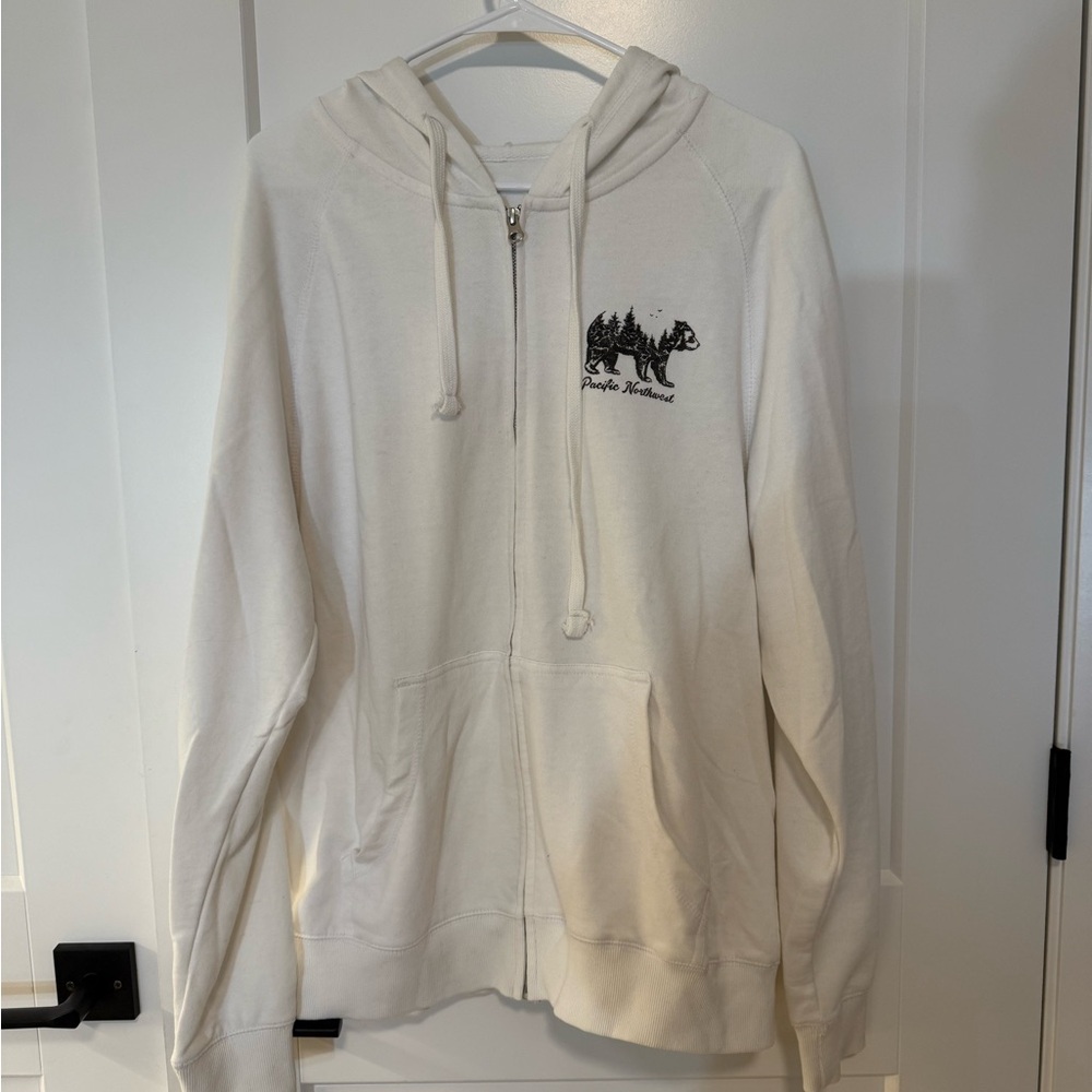White Zip-Up Hoodie with Bear Graphic Large